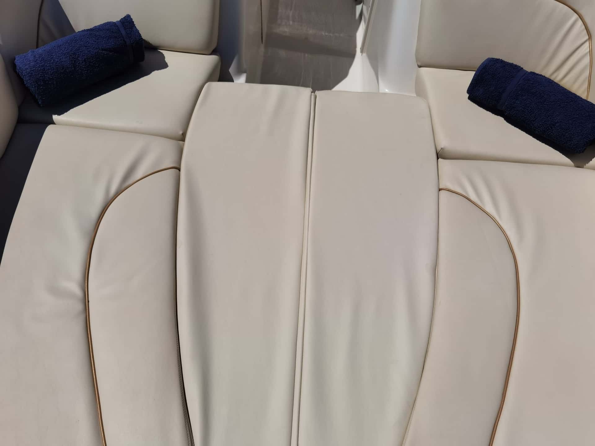 Sea Ray 240 Sundeck - miniatura 11