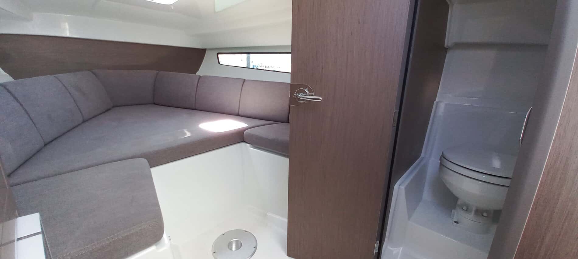 Beneteau Flyer 8 SunDeck - miniatura 13