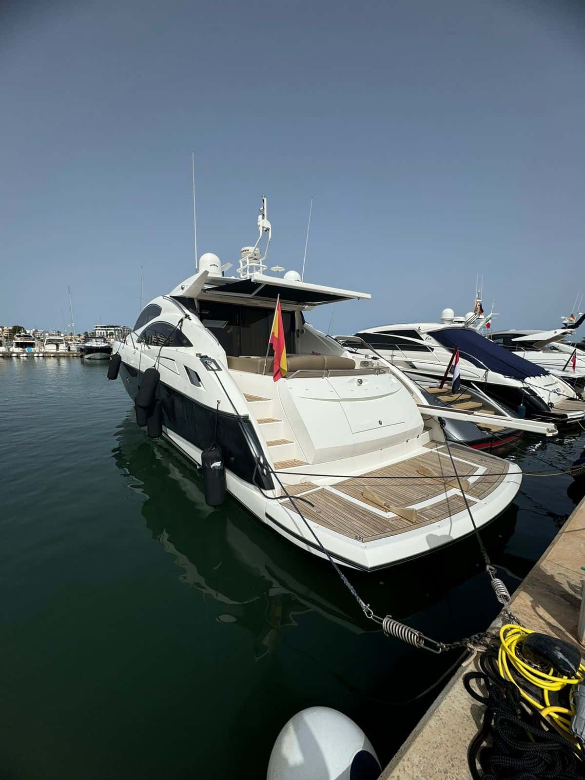 Sunseeker Predator 62