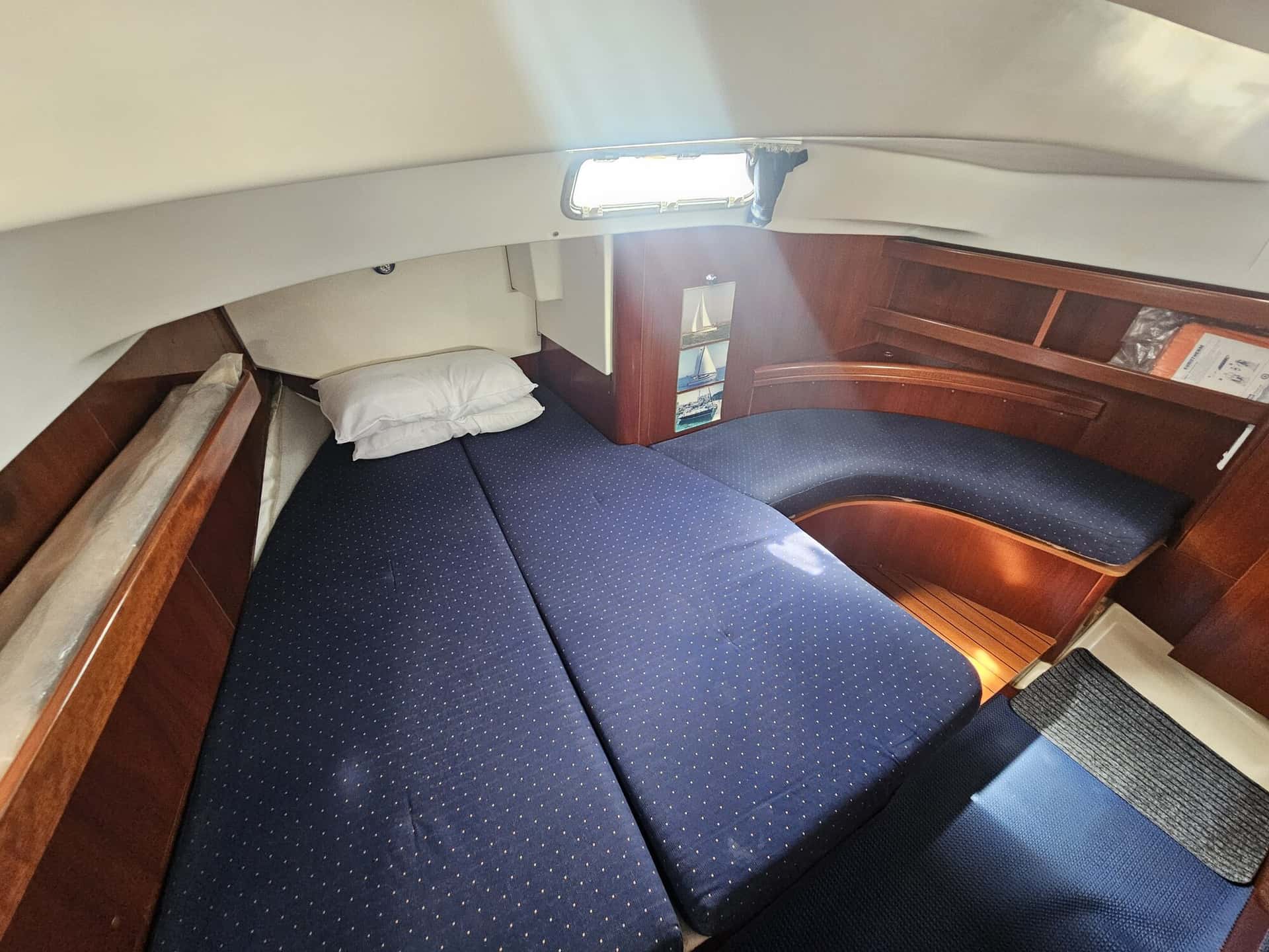 Beneteau Oceanis 36 CC - miniatura 12