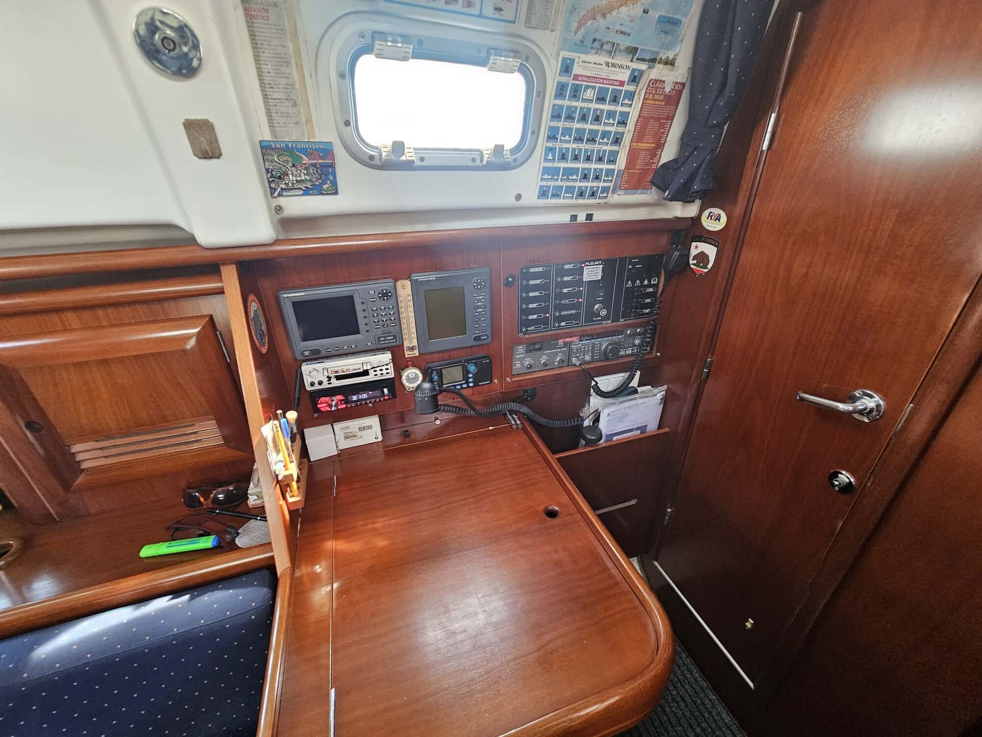 Beneteau Oceanis 36 CC - miniatura 6