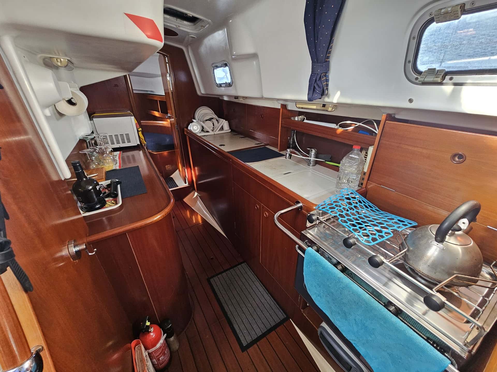 Beneteau Oceanis 36 CC - miniatura 10