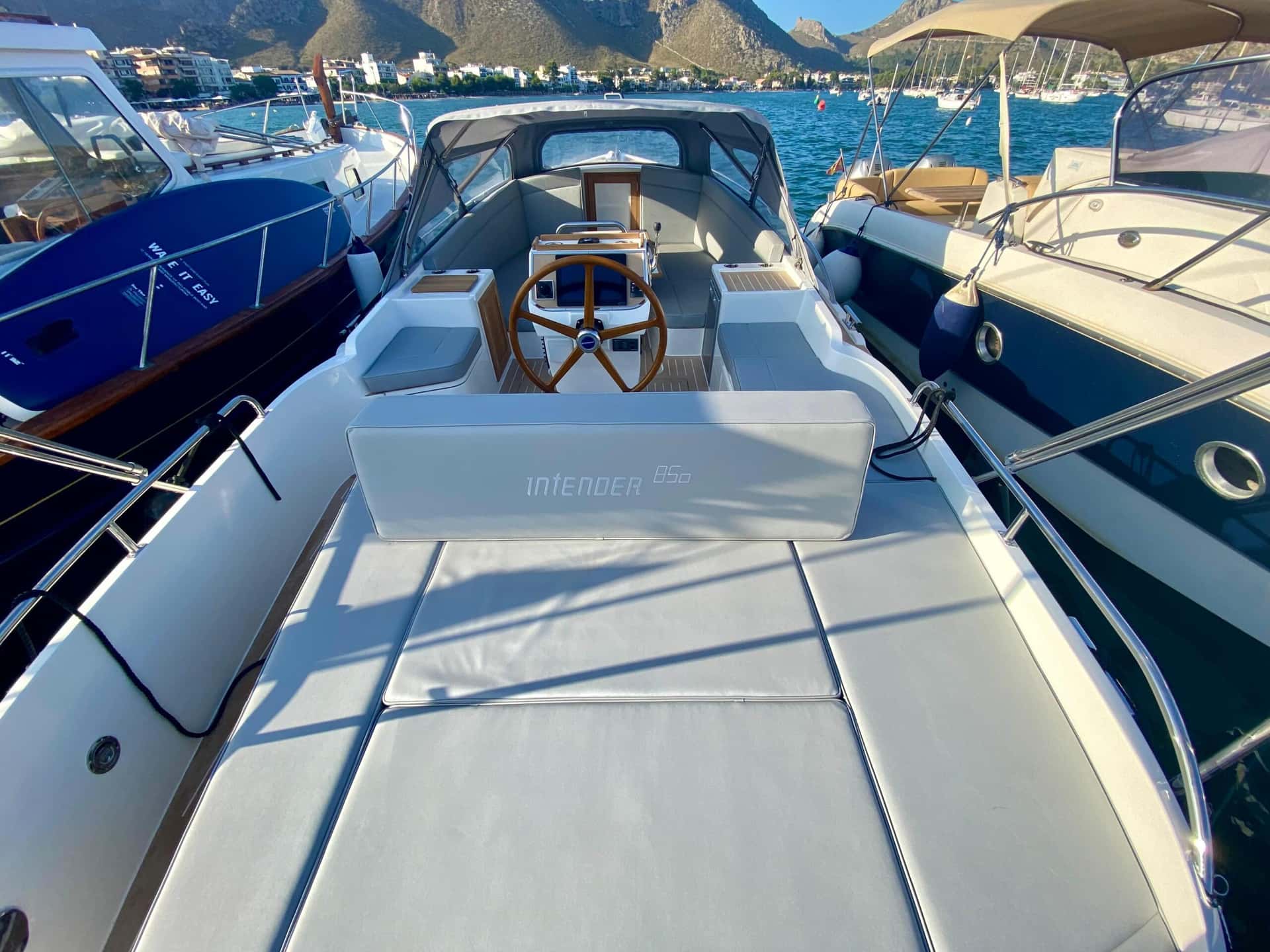 Interboat - Intender 850 - miniatura 3