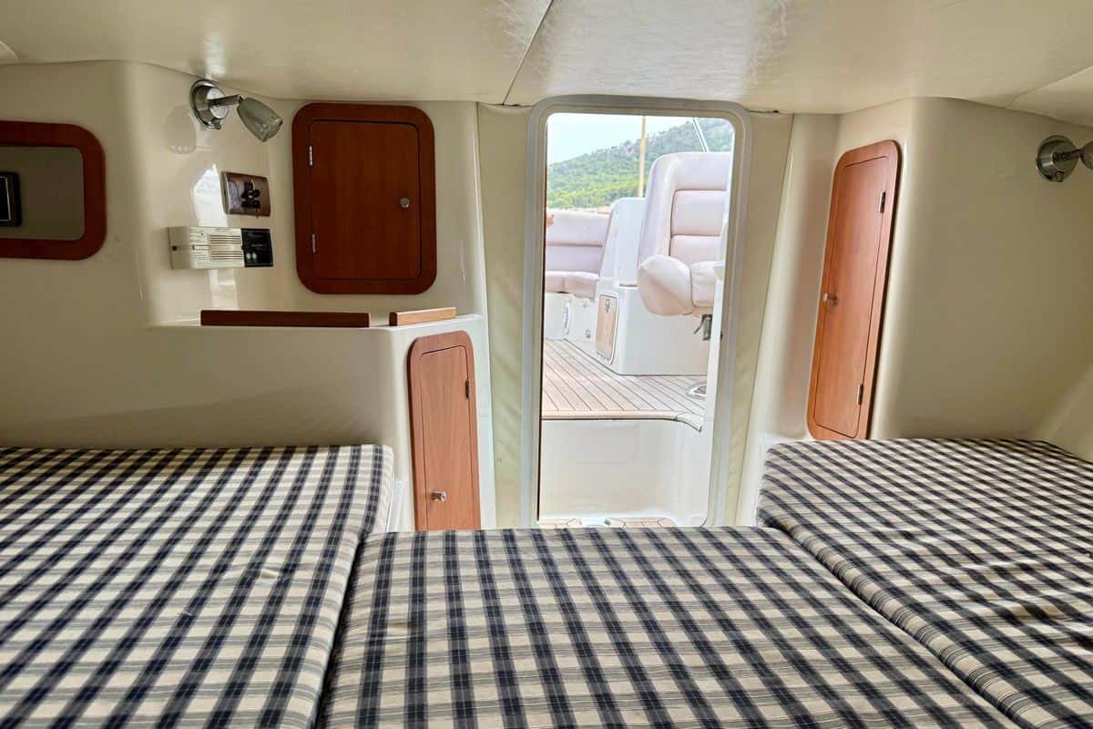 Chris Craft Corsair 28 - miniatura 5