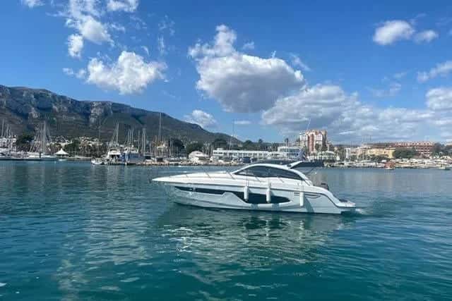 Sessa Marine C38 - miniatura 3