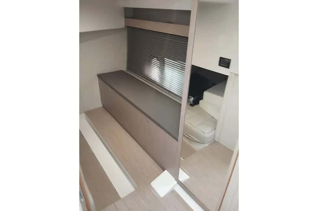 Sessa Marine C38 - miniatura 27