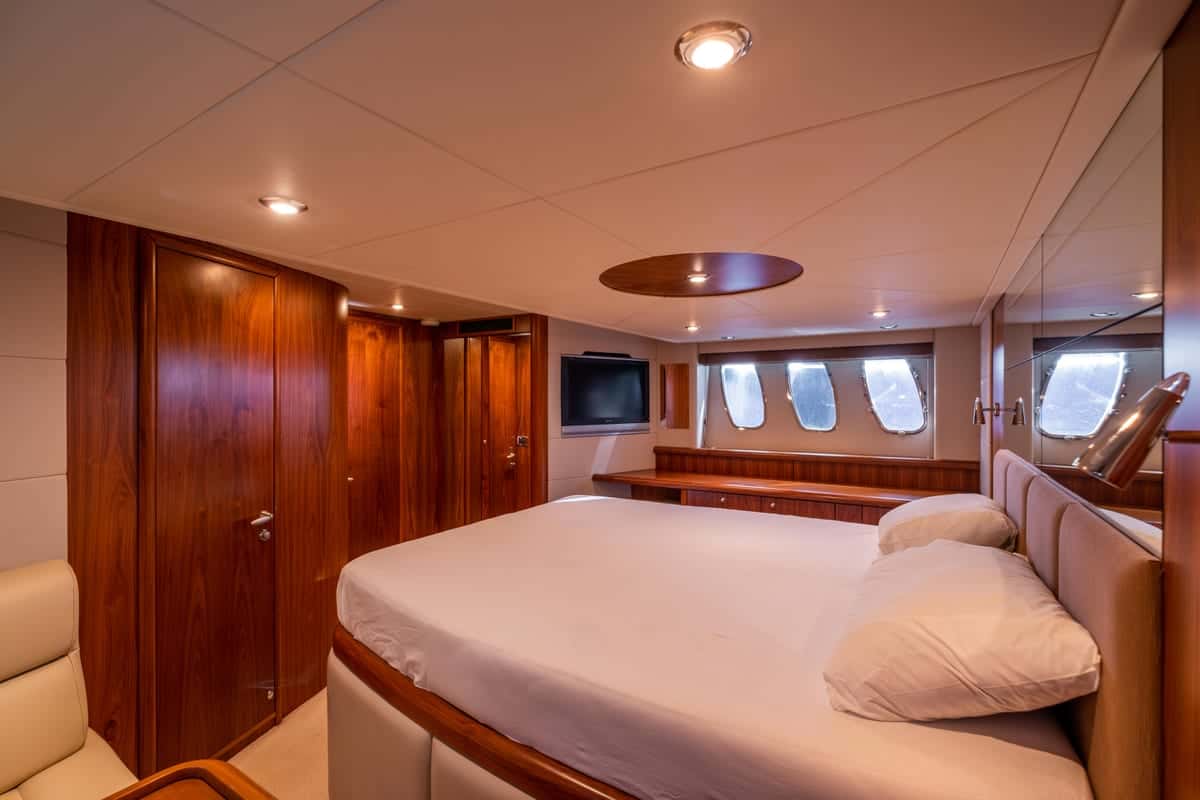 Sunseeker predator 62 - miniatura 24