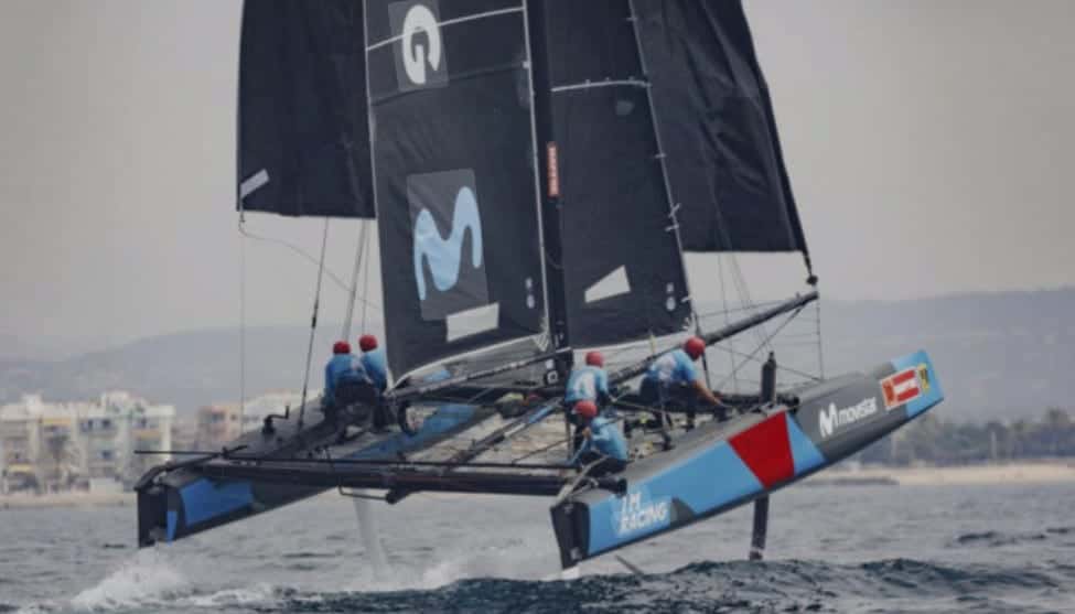 CATAMARAN GC32 'Movistar' - miniatura 10