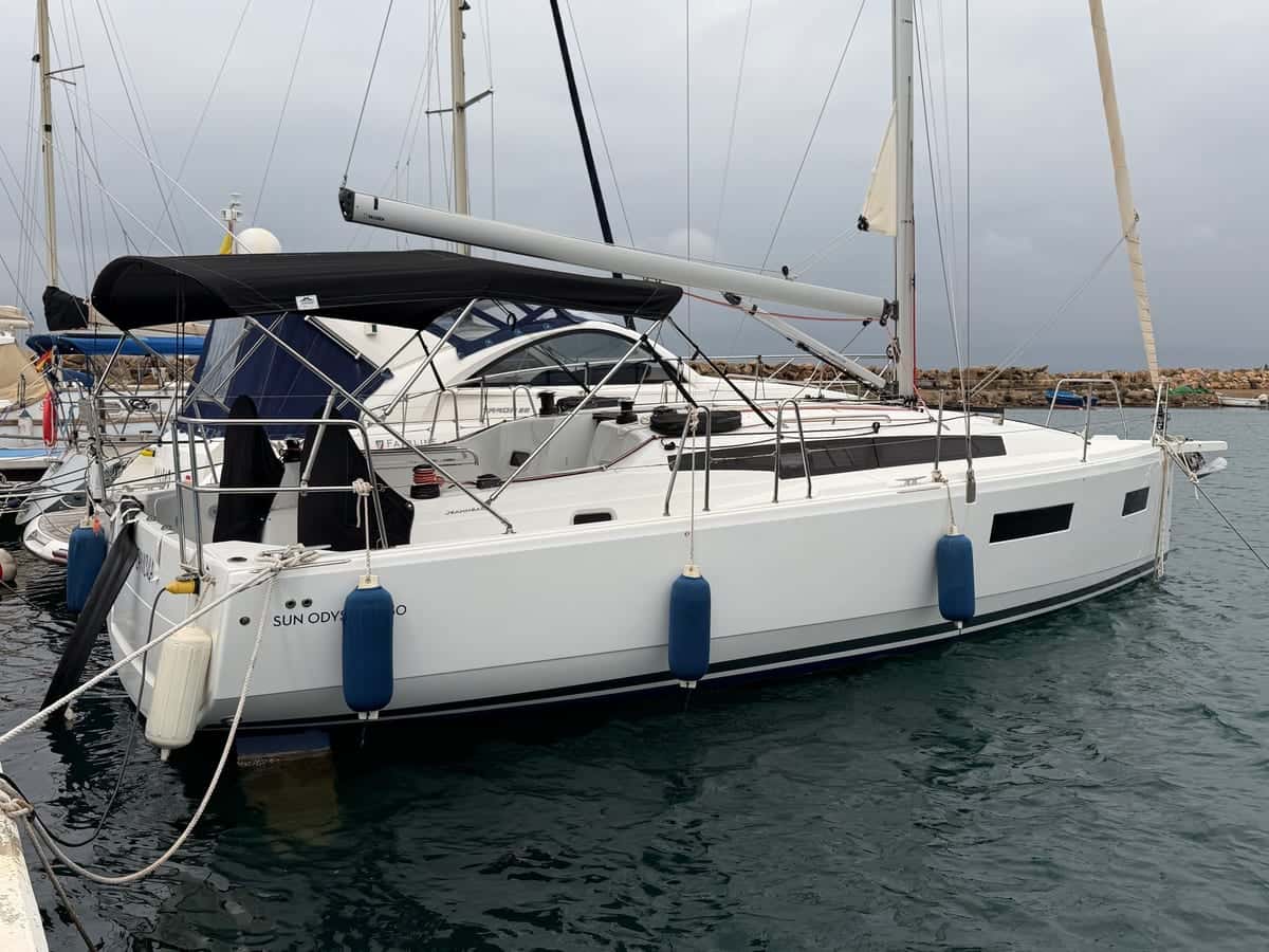 BENETEAU OCEANIS 350 - miniatura 2