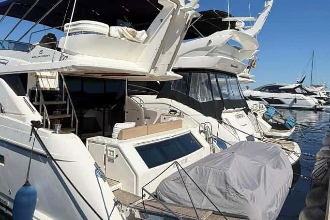 Fairline Squadron 58 - miniatura 3