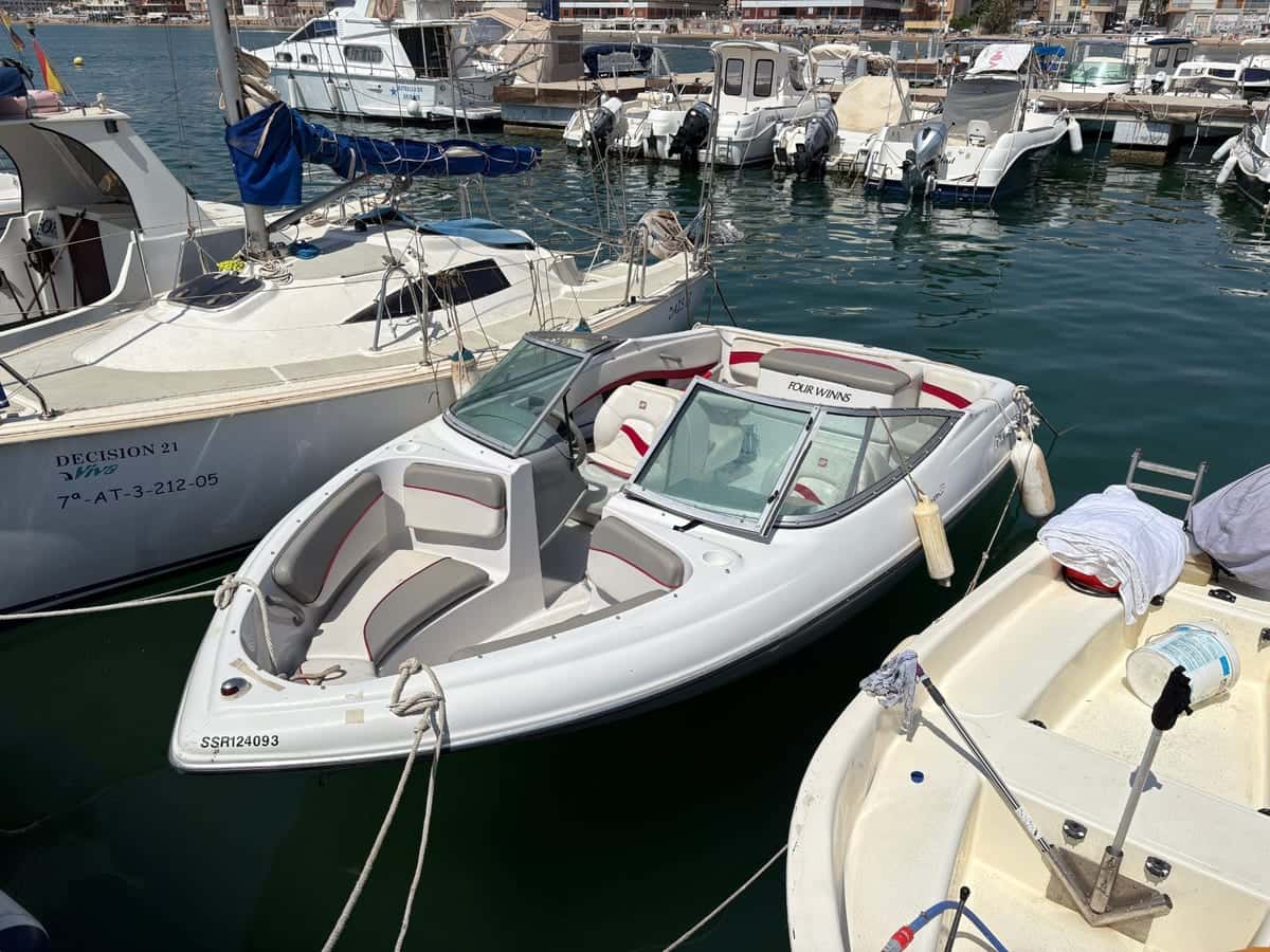 Four Winns 170 Horizon