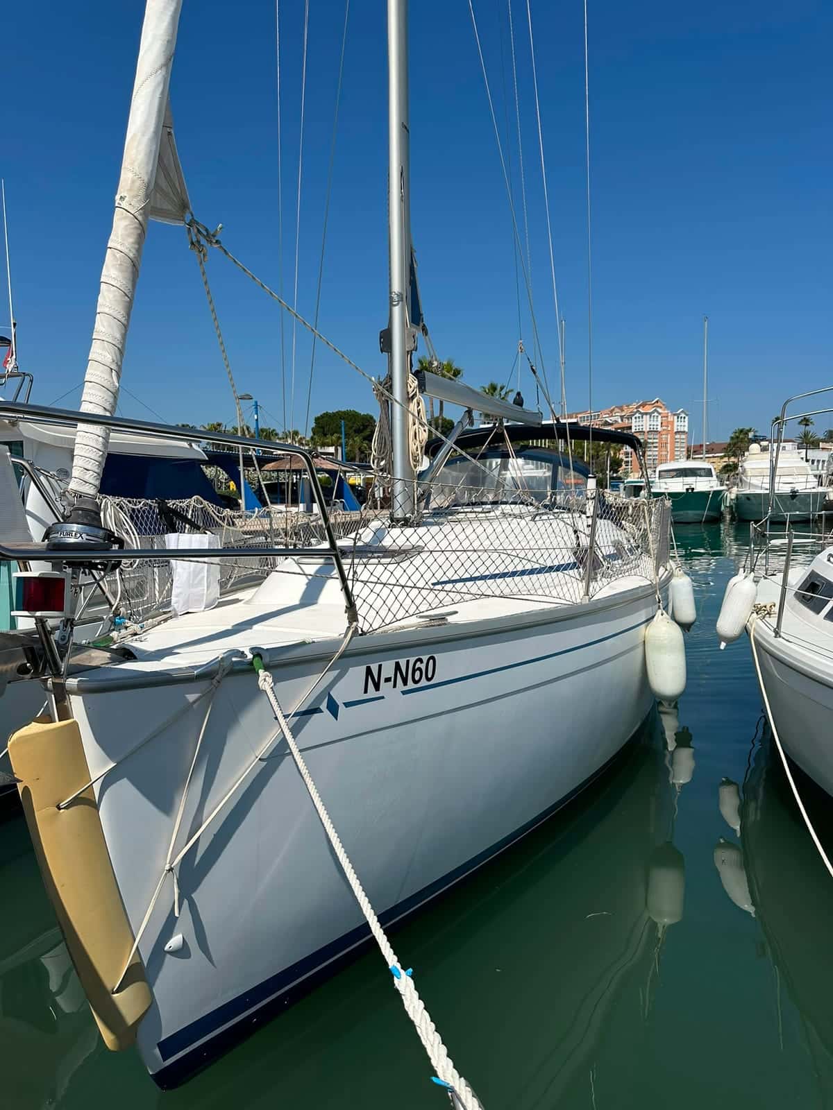 Bavaria 30 - REF 025S - miniatura 2