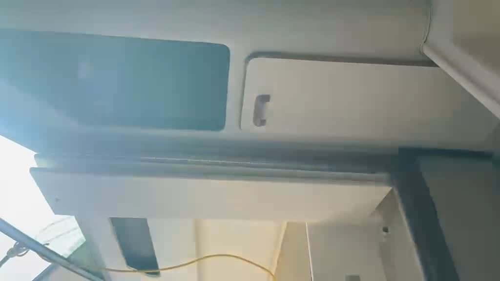 Sea Ray 330 - miniatura 25