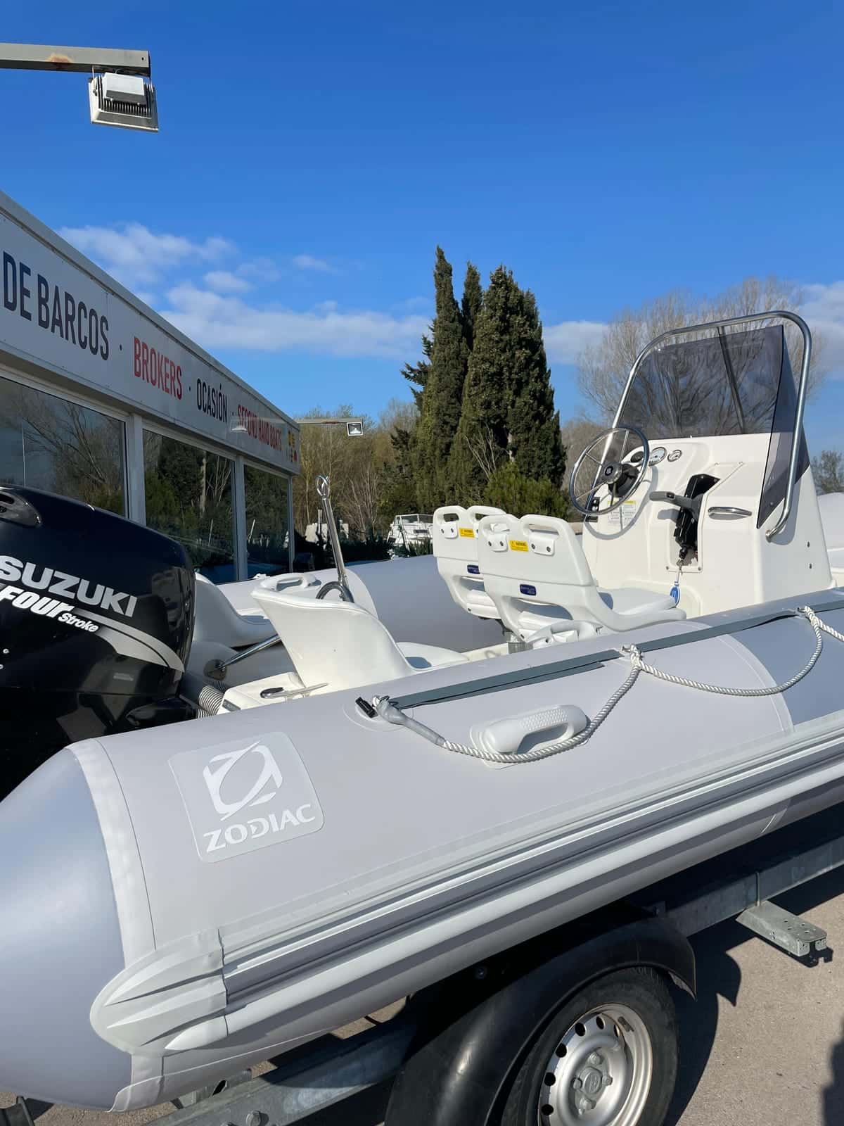 ZODIAC PRO 550 OPEN
